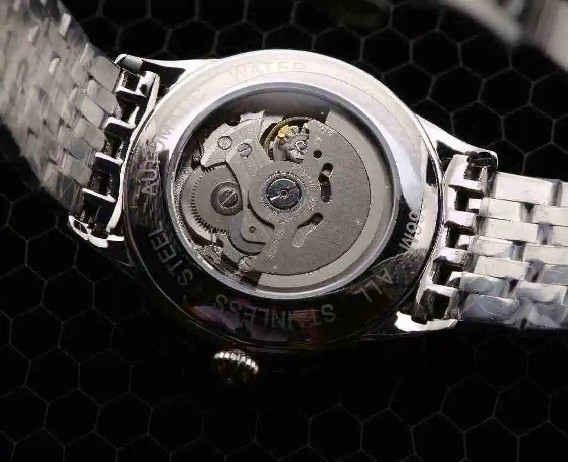 KK05800 (9).webp
