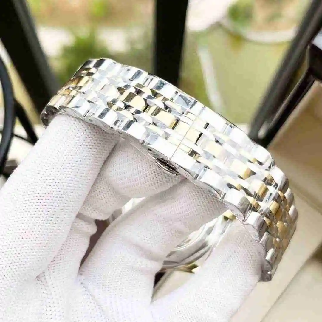 KK05350 (9).webp