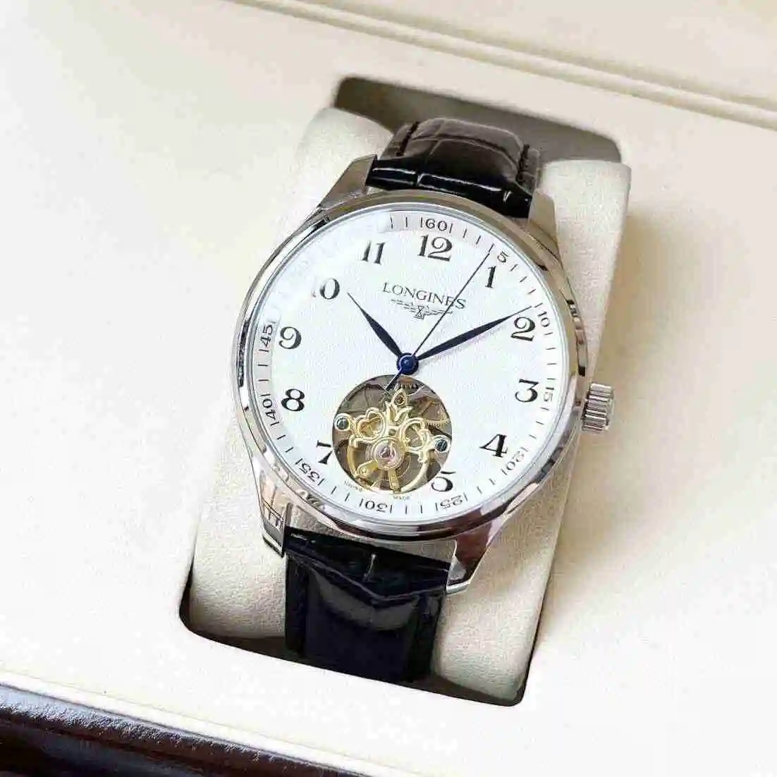 KK05350 (1).webp