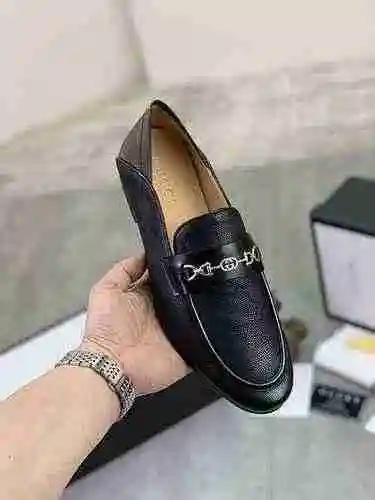 Zapato GUCCI para hombre Código: 0721B90 Talla: 38-44