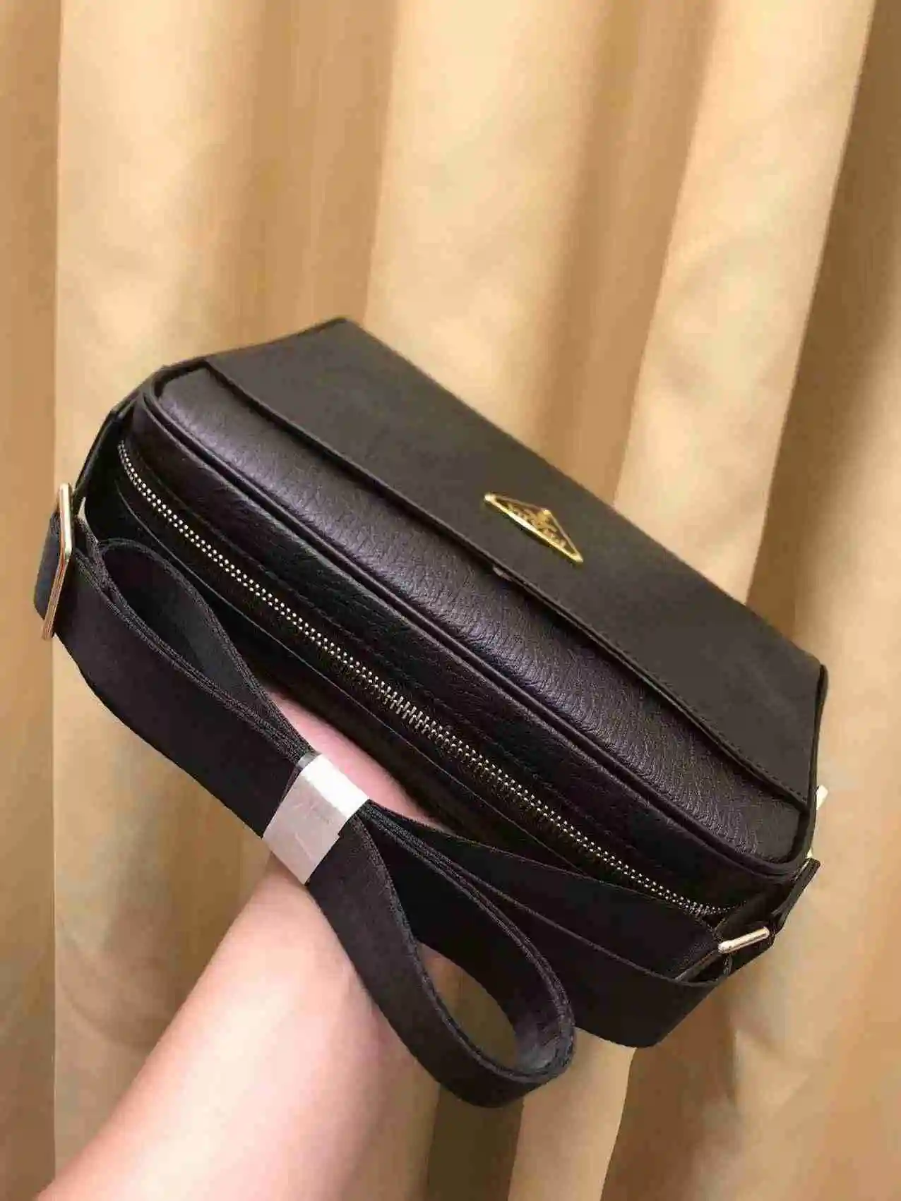 RF002650 (3).webp