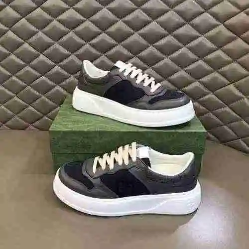 Código de pareja GUCCI: 0328B60 Talla: Mujer 35-40 Hombre 38-44 (personalizado para 45)