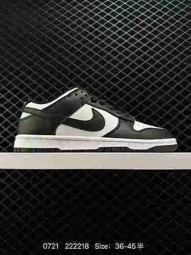 9 NIKE DUNK SB LOW Dunk SB, como su nombre indica, tiene un linaje clásico de Dunk e infunde más ele