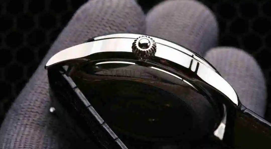 KK05800 (6).webp