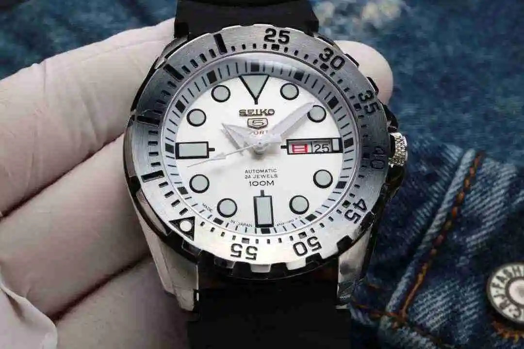 KK05800 (5).webp