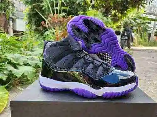 Jordan11 Negro Púrpura 40-47