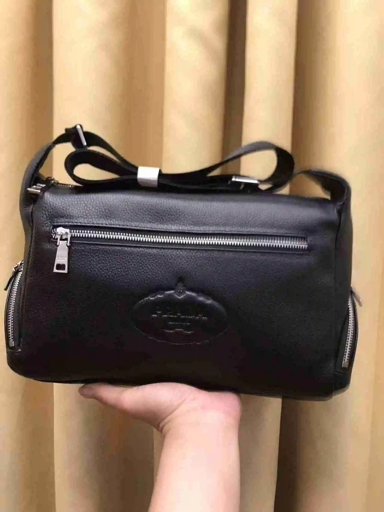 FR002750 (1).webp
