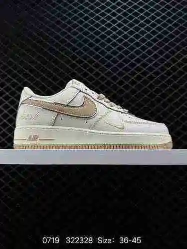 4 Nike Air Force Low Air Force One zapatilla casual de caña baja. El rendimiento de amortiguación su