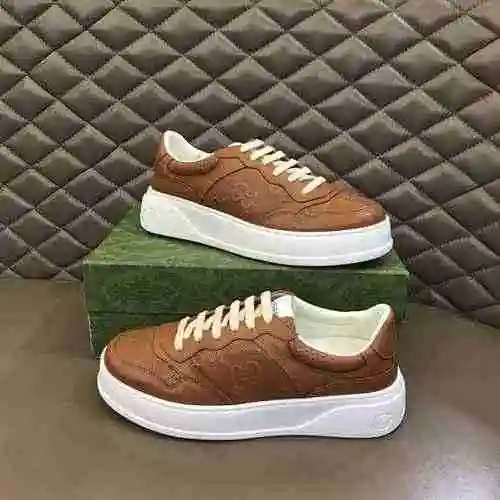 Código de pareja GUCCI: 0328B60 Talla: Mujer 35-40 Hombre 38-44 (personalizado para 45)