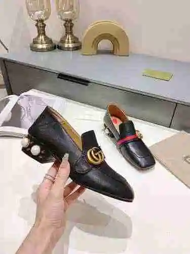Zapatos de mujer GUCCI (algunos estilos de color tienen zapatos de hombre) Código: 0510B60 Talla: 35