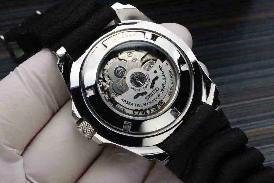 KK05800 (9).webp