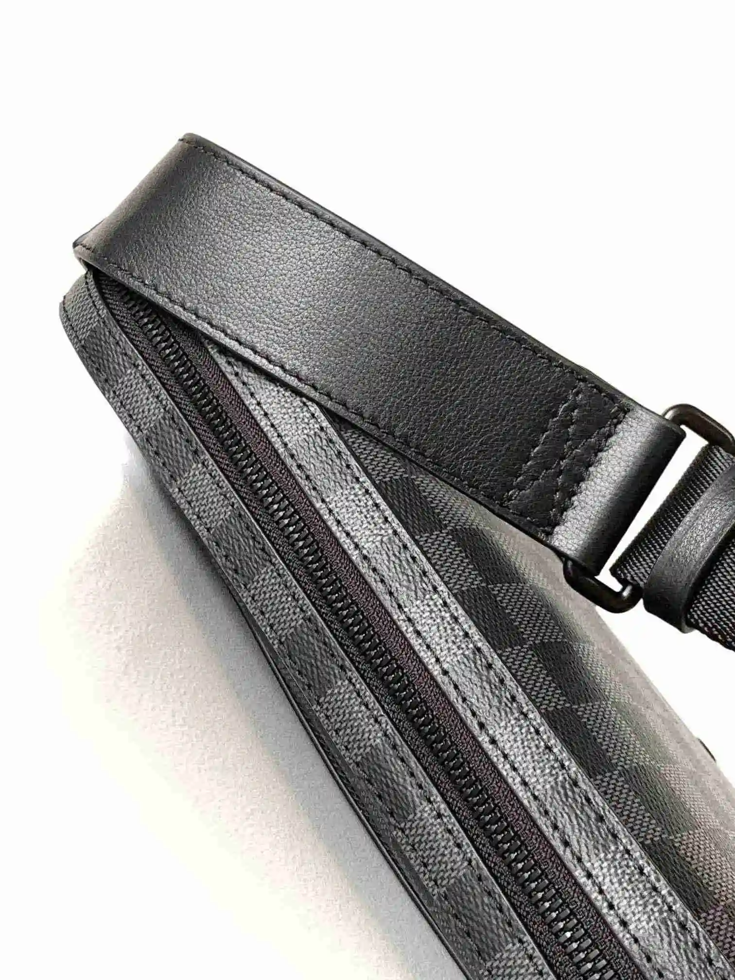 RR003950 (3).webp