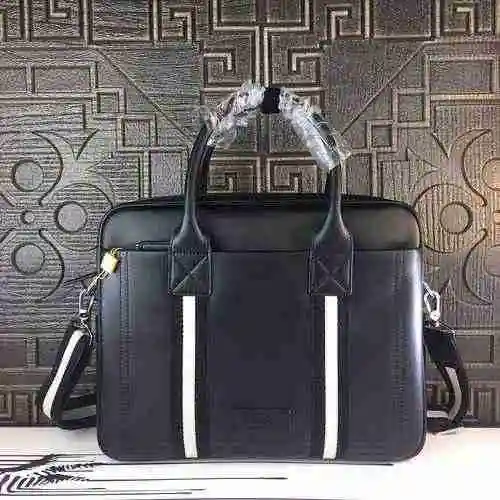 El maletín masculino adopta una bolsa de regalo de entrega de alta calidad de piel de vaca original 