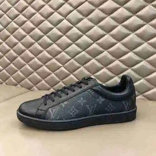 Zapato LV Hombre Código: 0520B20 Talla: 38-44