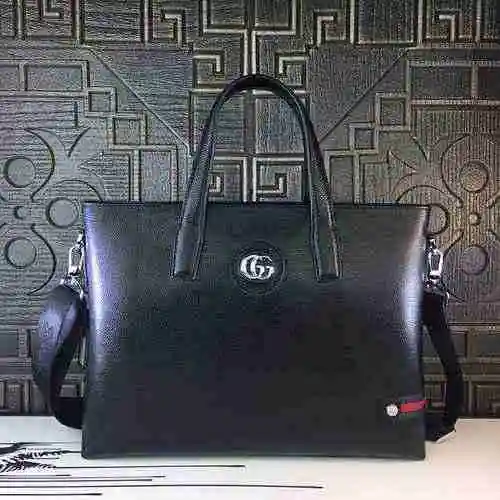 El maletín masculino adopta una bolsa de regalo de entrega de alta calidad de piel de vaca original 
