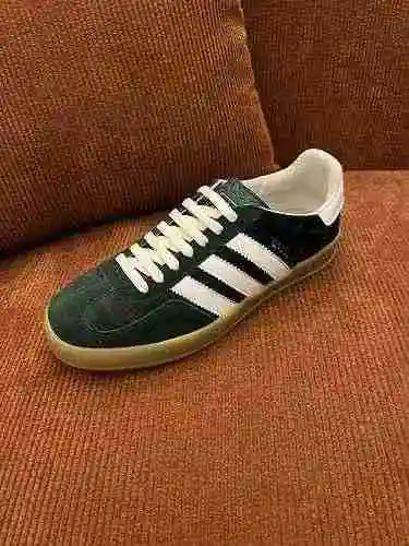Marca Gucci Co * Código de estilo de pareja: 0726B60 Talla: Mujer 35-40 Hombre 39-44