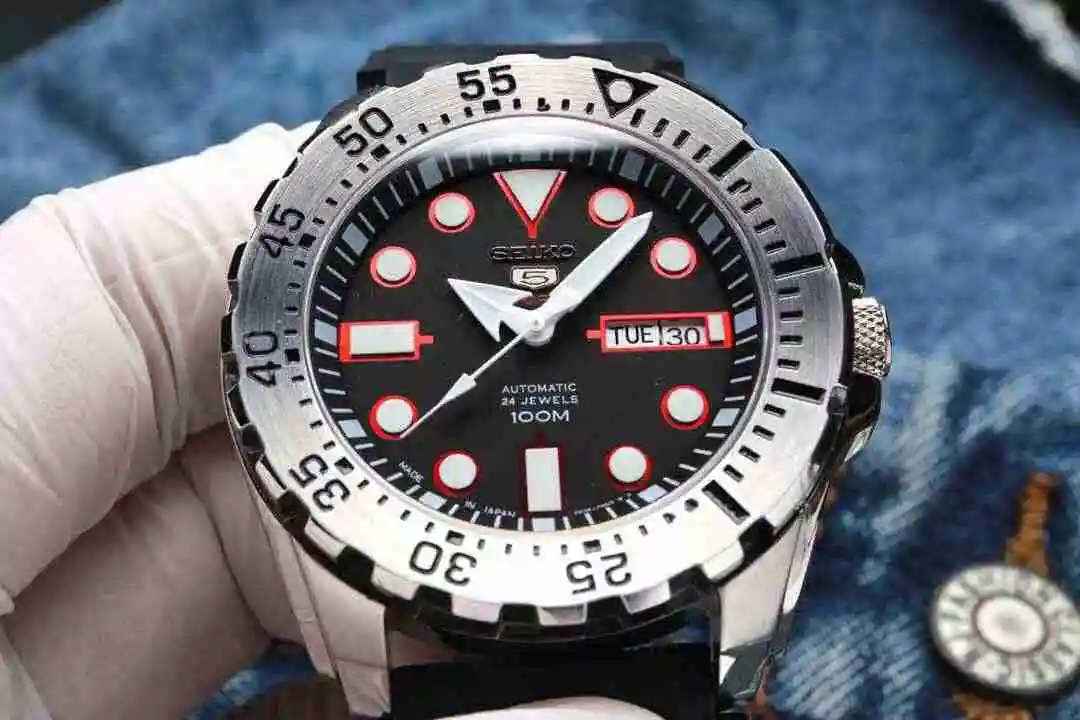 KK05800 (6).webp