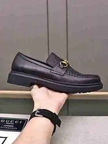 Código de zapato de hombre GUCCI: 0717B80 Talla: 38-44 (45 se puede personalizar)