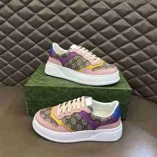 Código de pareja GUCCI: 0328B50 Talla: Mujer 35-40 Hombre 38-44 (personalizado para 45)