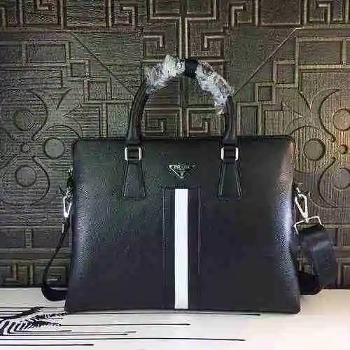El maletín masculino adopta una bolsa de regalo de entrega de alta calidad de piel de vaca original 