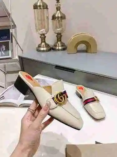 Zapatos de mujer GUCCI (algunos estilos de color tienen zapatos de hombre) Código: 0510B40 Talla: 35