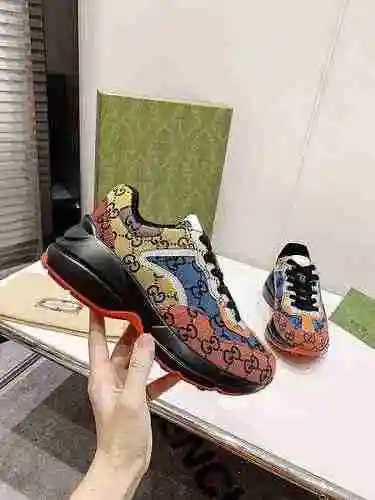 Código de pareja GUCCI: 0508D00 Talla: Mujer 35-40 (Mujer 34.41 ¡Personalizado no reembolsable!)