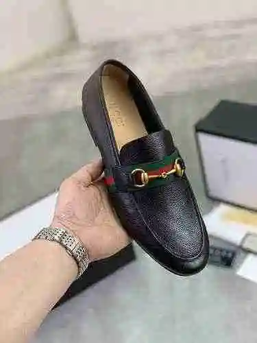 Zapato GUCCI para hombre Código: 0721B90 Talla: 38-44