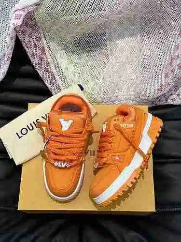 Zapato LV Hombre Código: 0724D00 Talla: 38-44 (45 personalizados sin devolución ni cambio)