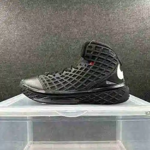 Blanco y negro 40-46