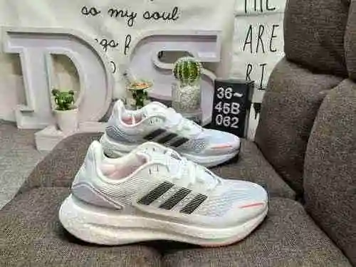 062D company level is really explosive! Adidas/men's shoes are made of authentic and explosive mater