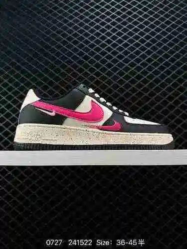 Nike Nike Air Force Low Air Force One Versatile Casual Sneaker tiene una amortiguación suave y elást
