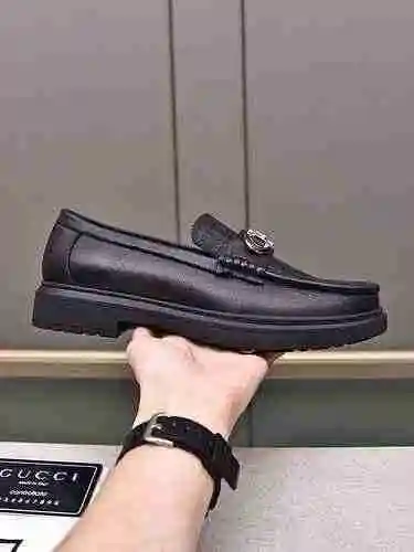 Código de zapato de hombre GUCCI: 0717B80 Talla: 38-44 (45 se puede personalizar)