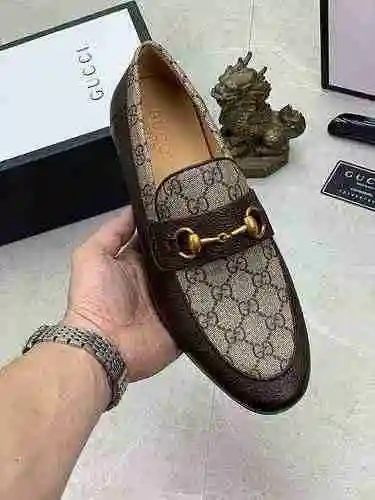 Zapato GUCCI para hombre Código: 0721B90 Talla: 38-44