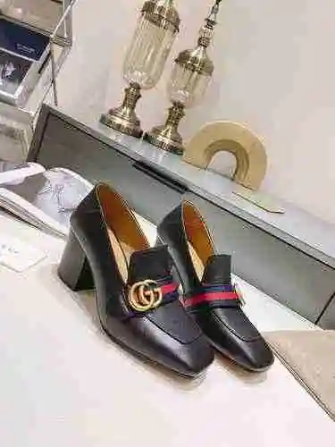 Zapatos de mujer GUCCI (algunos estilos de color tienen zapatos de hombre) Código: 0510B40 Talla: 35