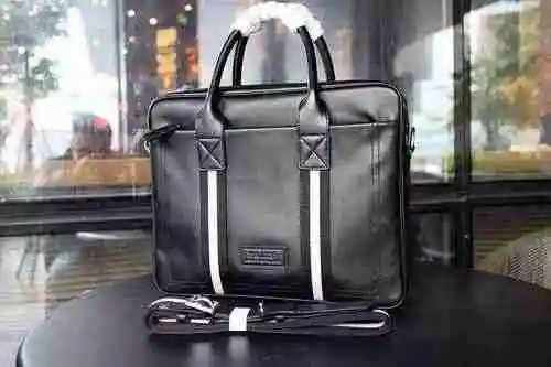 El maletín masculino adopta una bolsa de regalo de entrega de alta calidad de piel de vaca original 