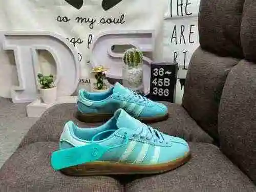 386D company level Adidas Bermuda END retro single item series retro sports board shoes are wrapped 