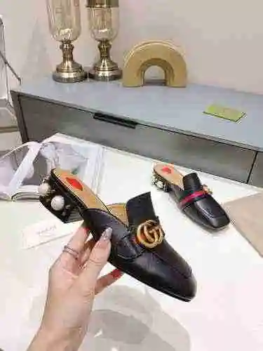 Zapatos de mujer GUCCI (algunos estilos de color tienen zapatos de hombre) Código: 0510B40 Talla: 35
