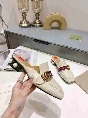 Zapatos de mujer GUCCI (algunos estilos de color tienen zapatos de hombre) Código: 0510B40 Talla: 35