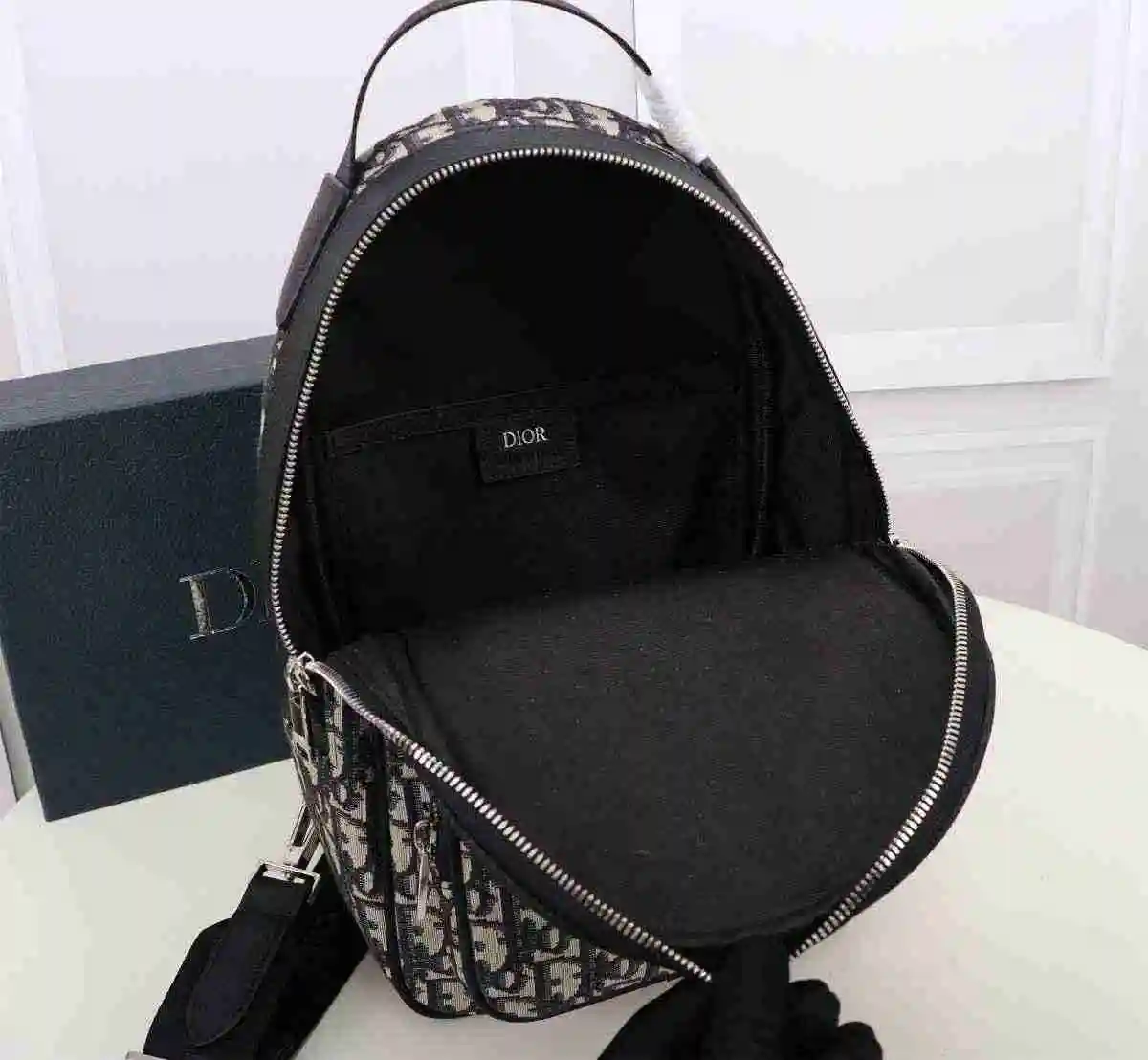 XZ004950 (2).webp