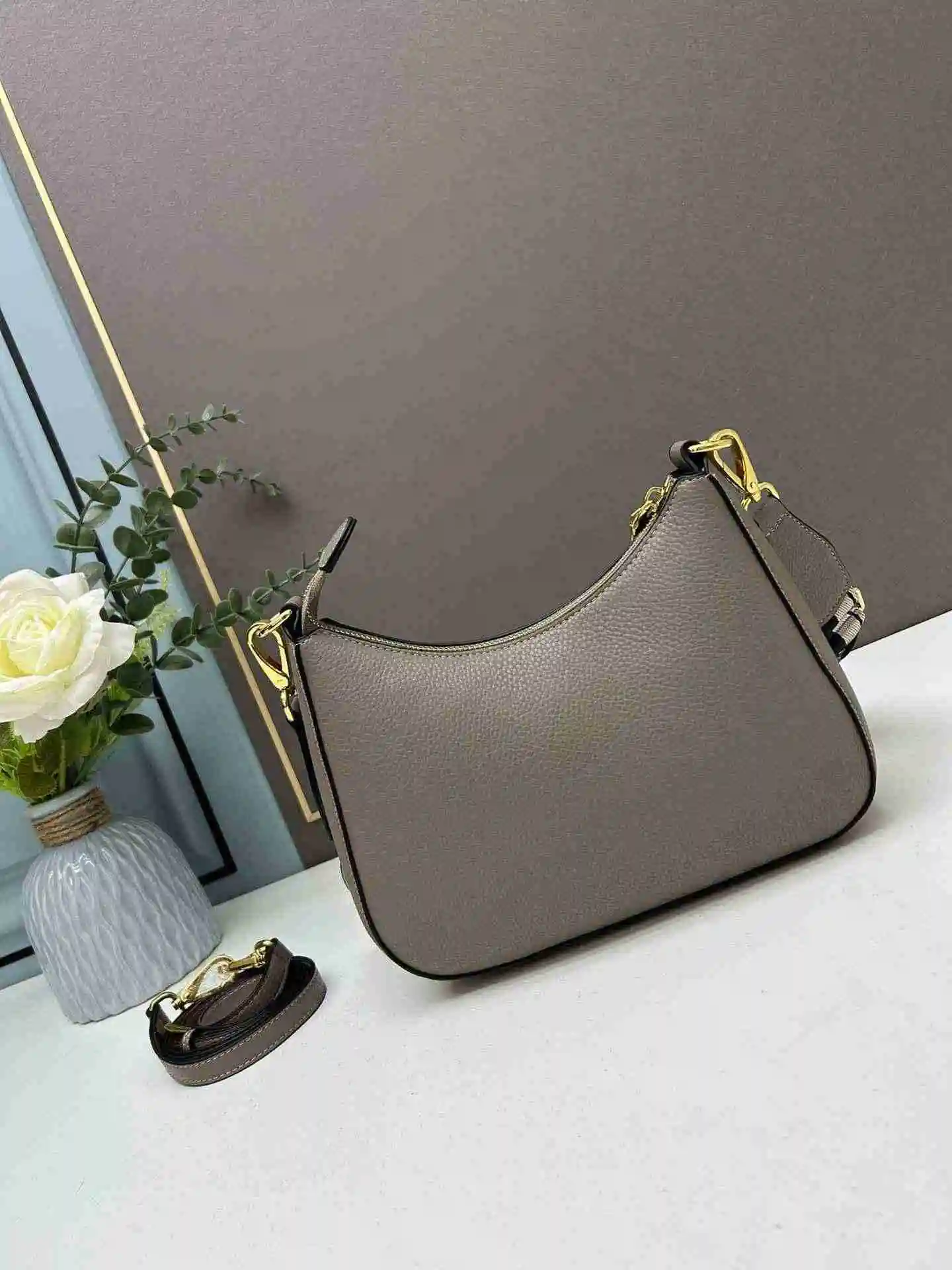 GG002550 (8).webp
