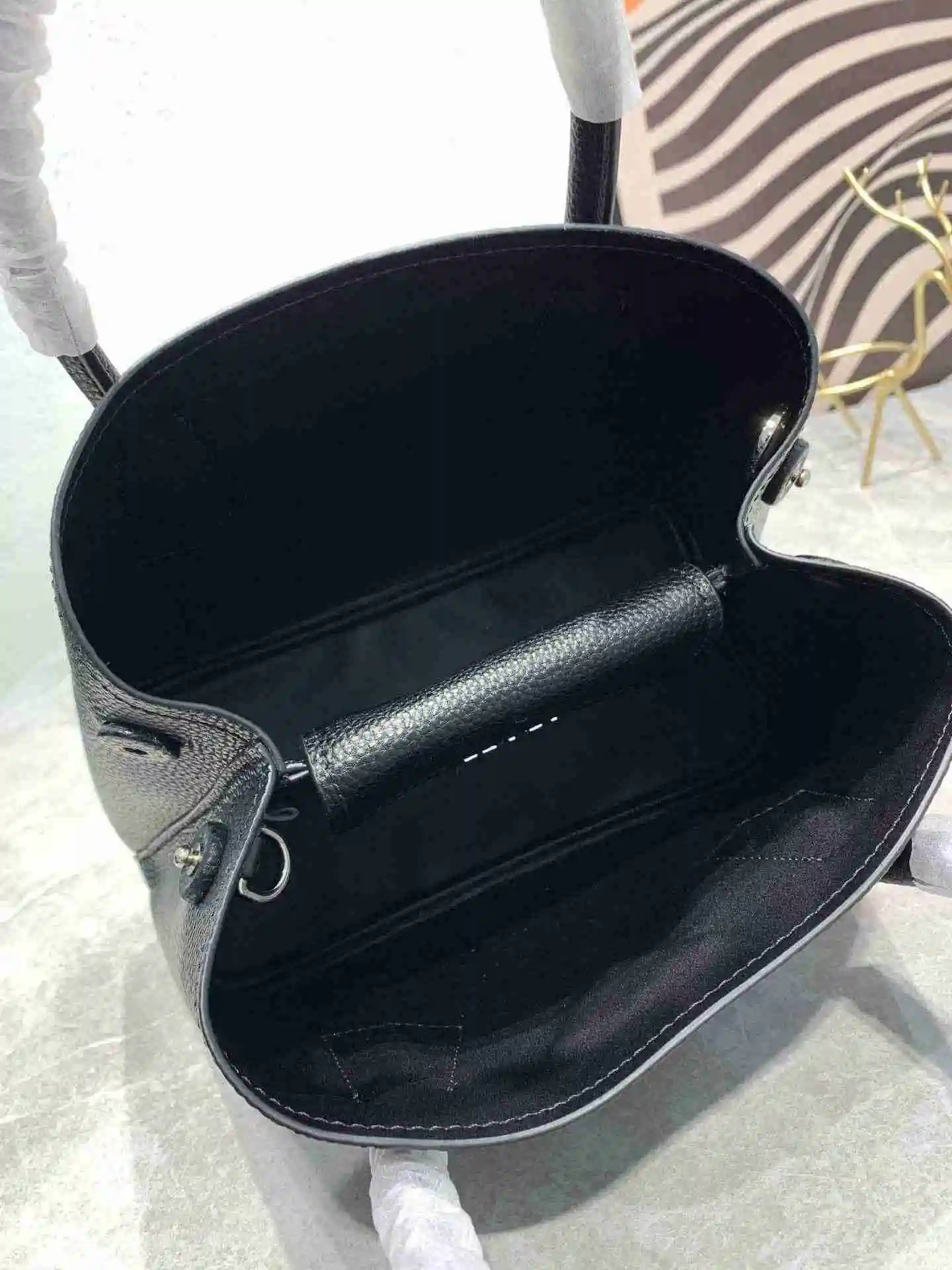 LO003050 (12).webp