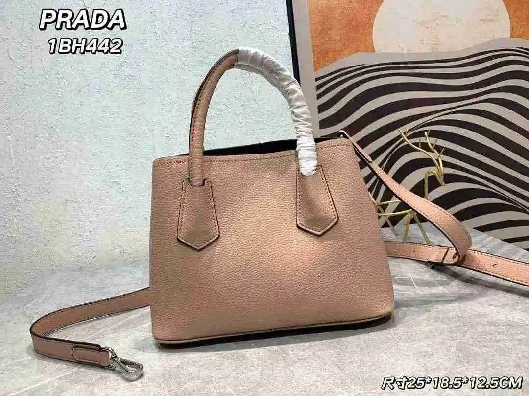 LO003050 (30).webp