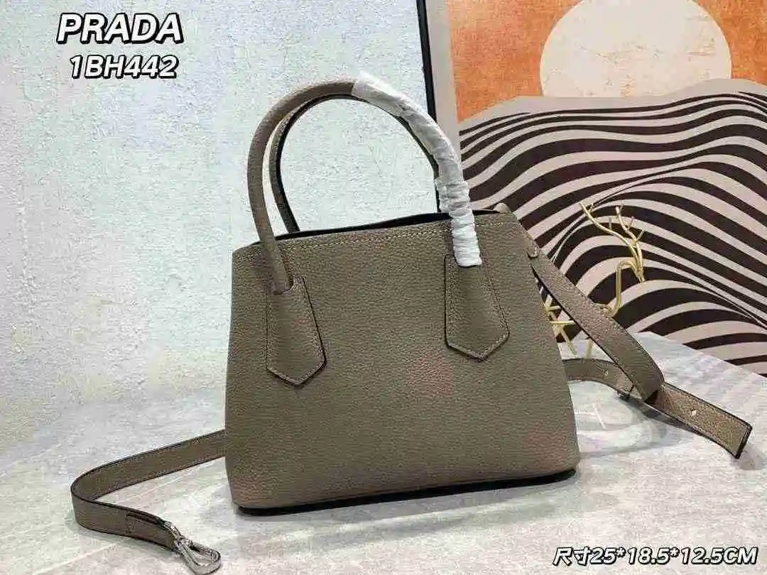 LO003050 (5).webp