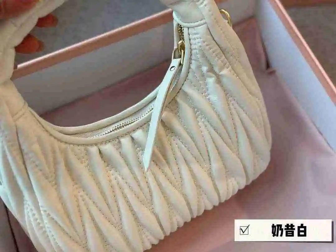 LO002050 (4).webp
