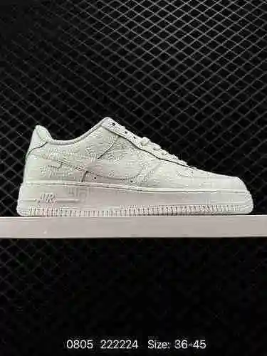 2 Zapatillas Nike Air Force Low Hooked Air Force One Low Top, versátiles e informales. El rendimient