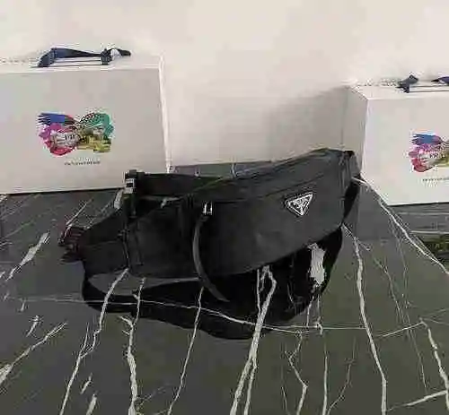 PRADA Riñonera Prada para hombre hecha de material de lona importado, bolsa de regalo de entrega de 