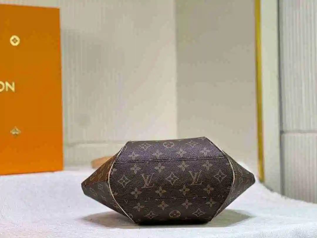 EE002350 (3).webp