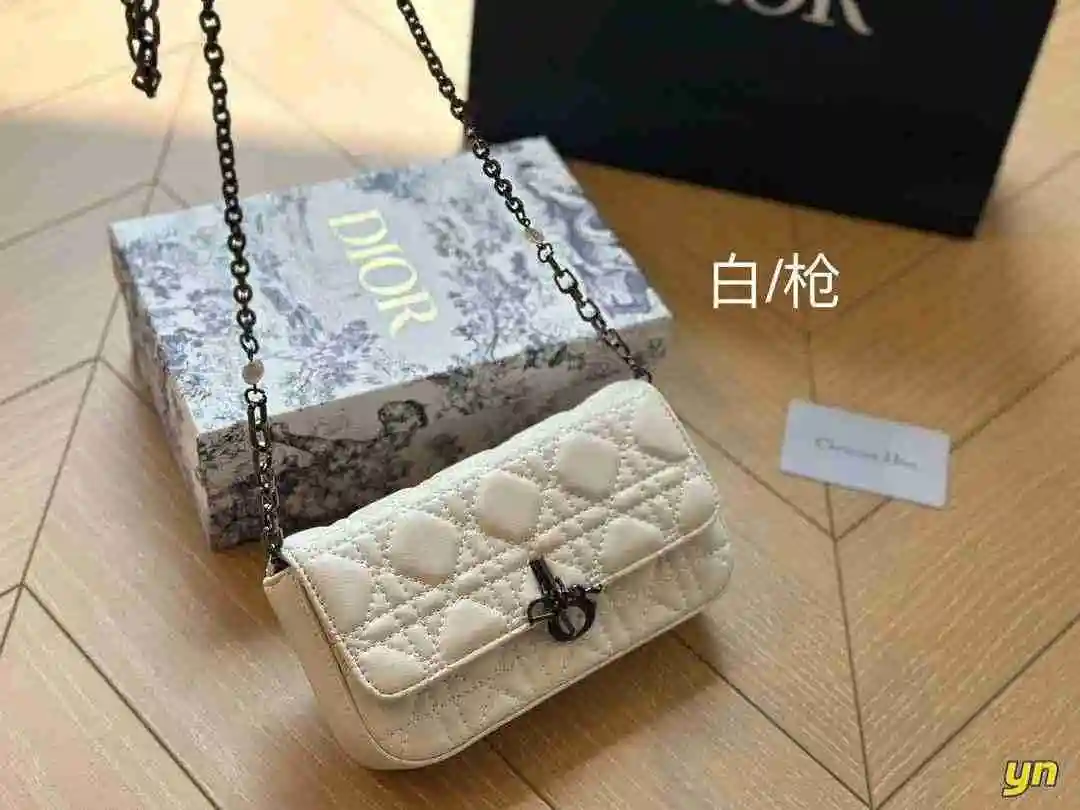 LO001850 (9).webp