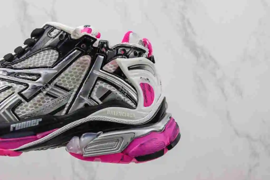 巴黎世家 Runner (4 - 9).webp