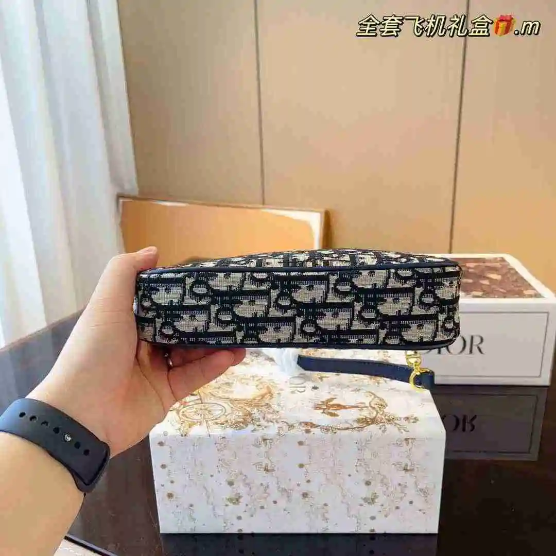 IK001950 (3).webp